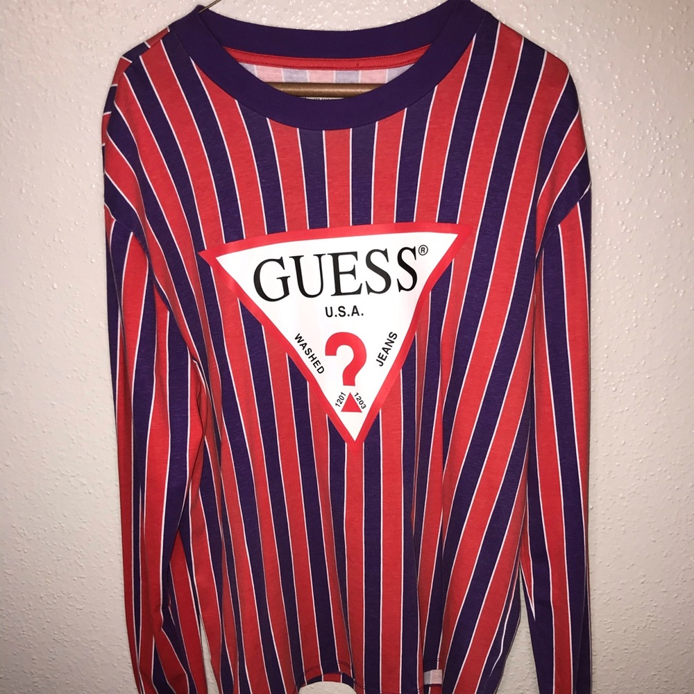 GUESS TEE